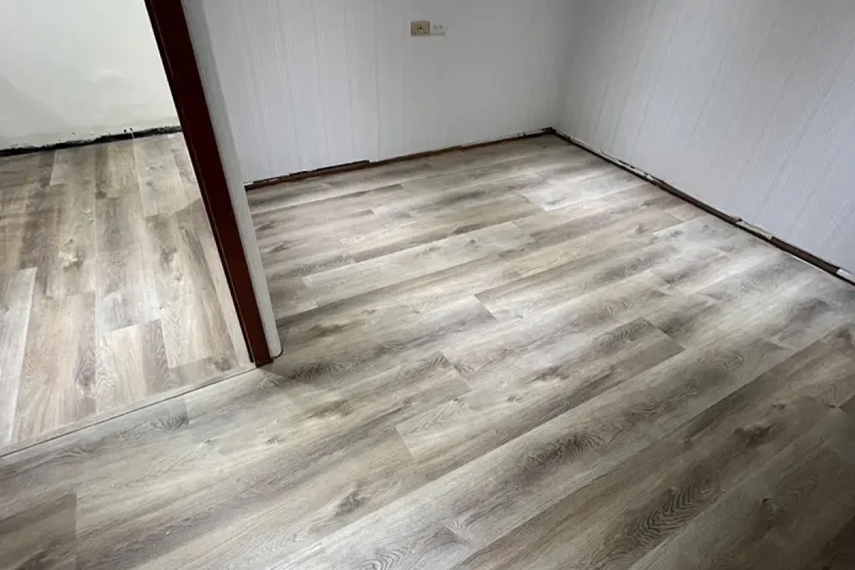 萍菲工程-台北石塑地板-台北地板-台北窗簾安裝-台北貼壁紙-桃園石塑地板-桃園塑膠地板_241113_明星主打_菊花普洱_03