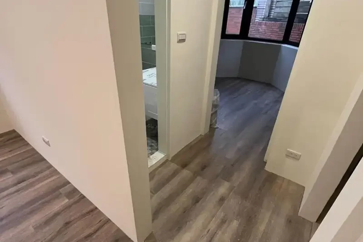 萍菲工程-台北石塑地板-台北地板-台北窗簾安裝-台北貼壁紙-桃園石塑地板-桃園塑膠地板_portfolio_地板案例照片_011