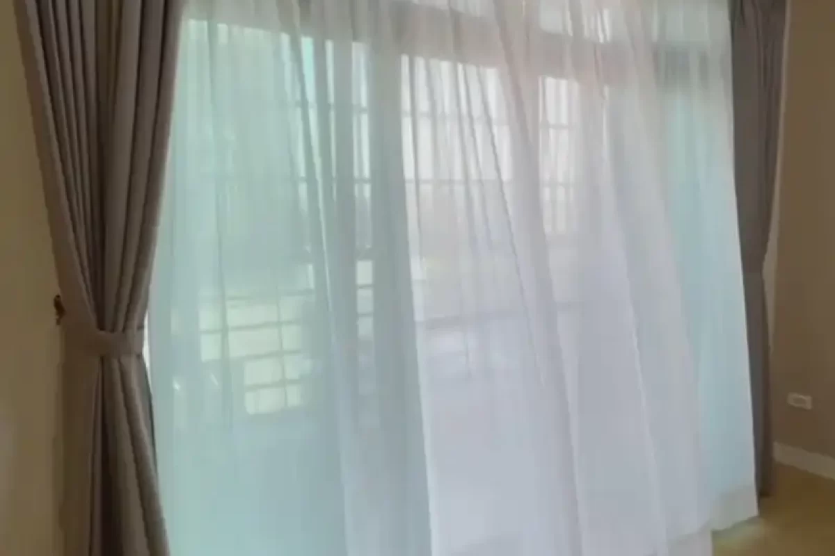 萍菲工程-台北石塑地板-台北地板-台北窗簾安裝-台北貼壁紙-桃園石塑地板-桃園塑膠地板_portfolio_窗簾案例照片_06